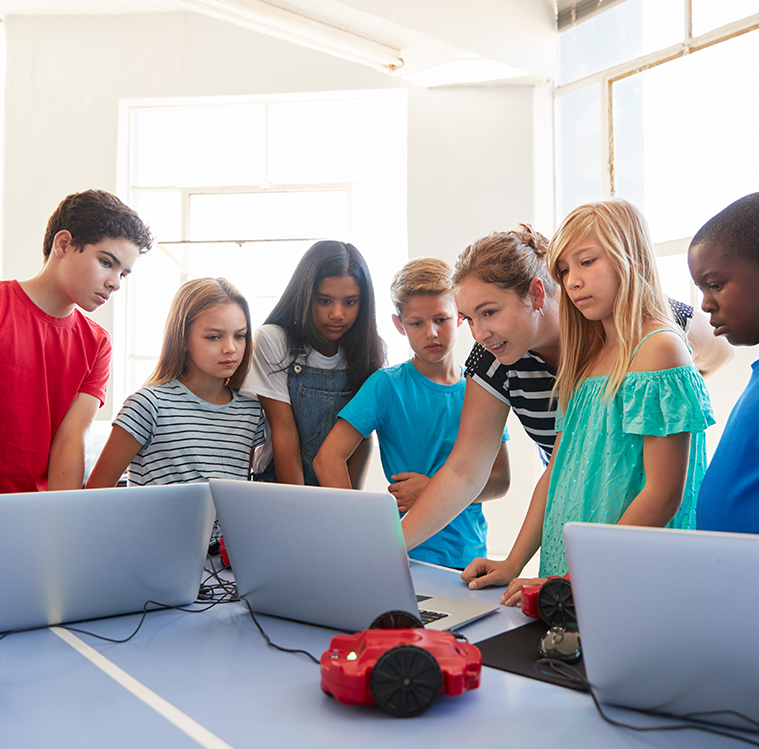 Educación, tecnología y sociedad